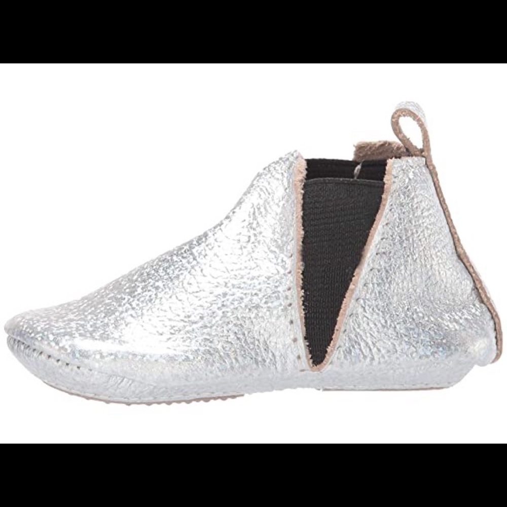 NIB! FRESHLY PICKED Mini Sole Silver Chelsea Boots - Picture 6 of 7